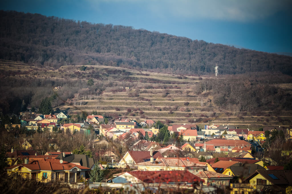 Predané: Rozostavaná luxusná vila na konci Limbachu-12