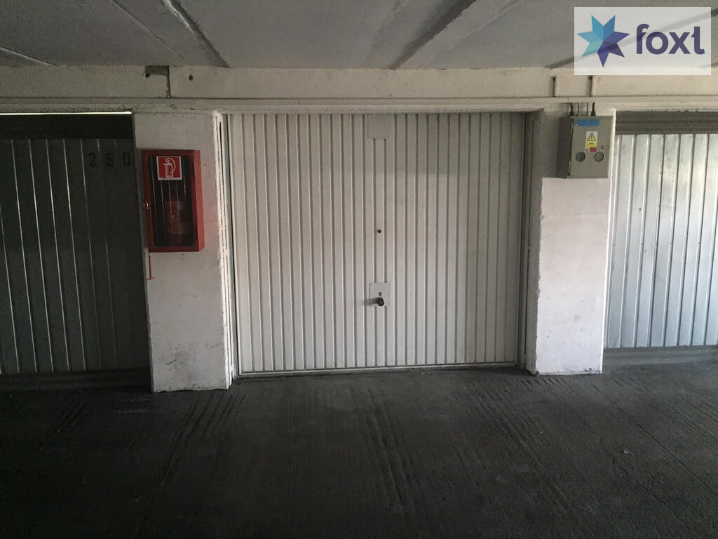 Predané – garáž v garážovom dome, Korytnicka ulica, Podunajske Biskupice, automatická brána, alarm-7