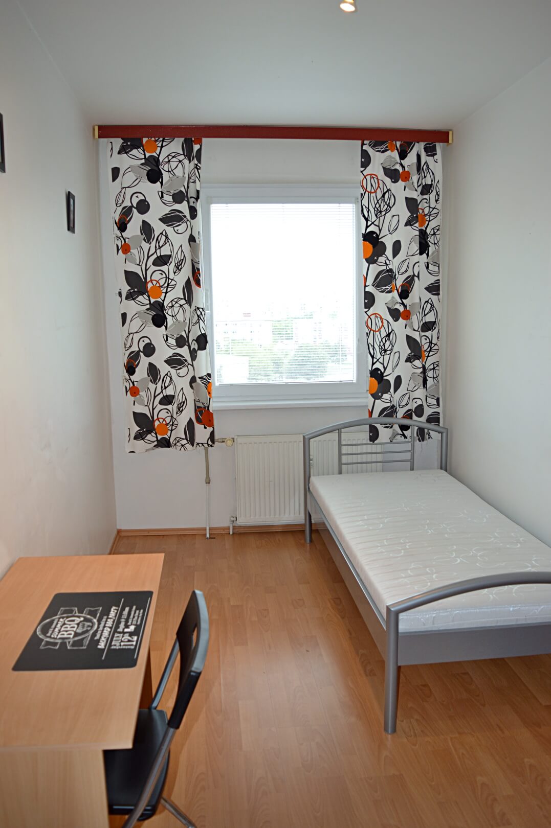 Predané-  zrekonštruovaný zariadený 4 izbový byt v príjemnej lokalite Petržalky na Holíčskej-4