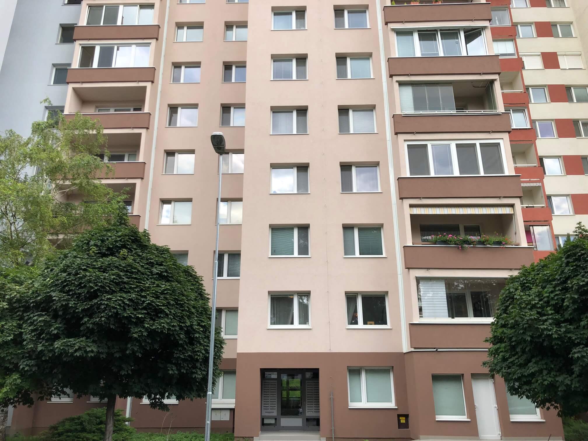 Predané Predaj exkluzívneho 3 izb. bytu,v Ružinove, ulica Palkovičová, blízko Trhoviska Miletičky v Bratislave, 68m2, kompletne zariadený-6
