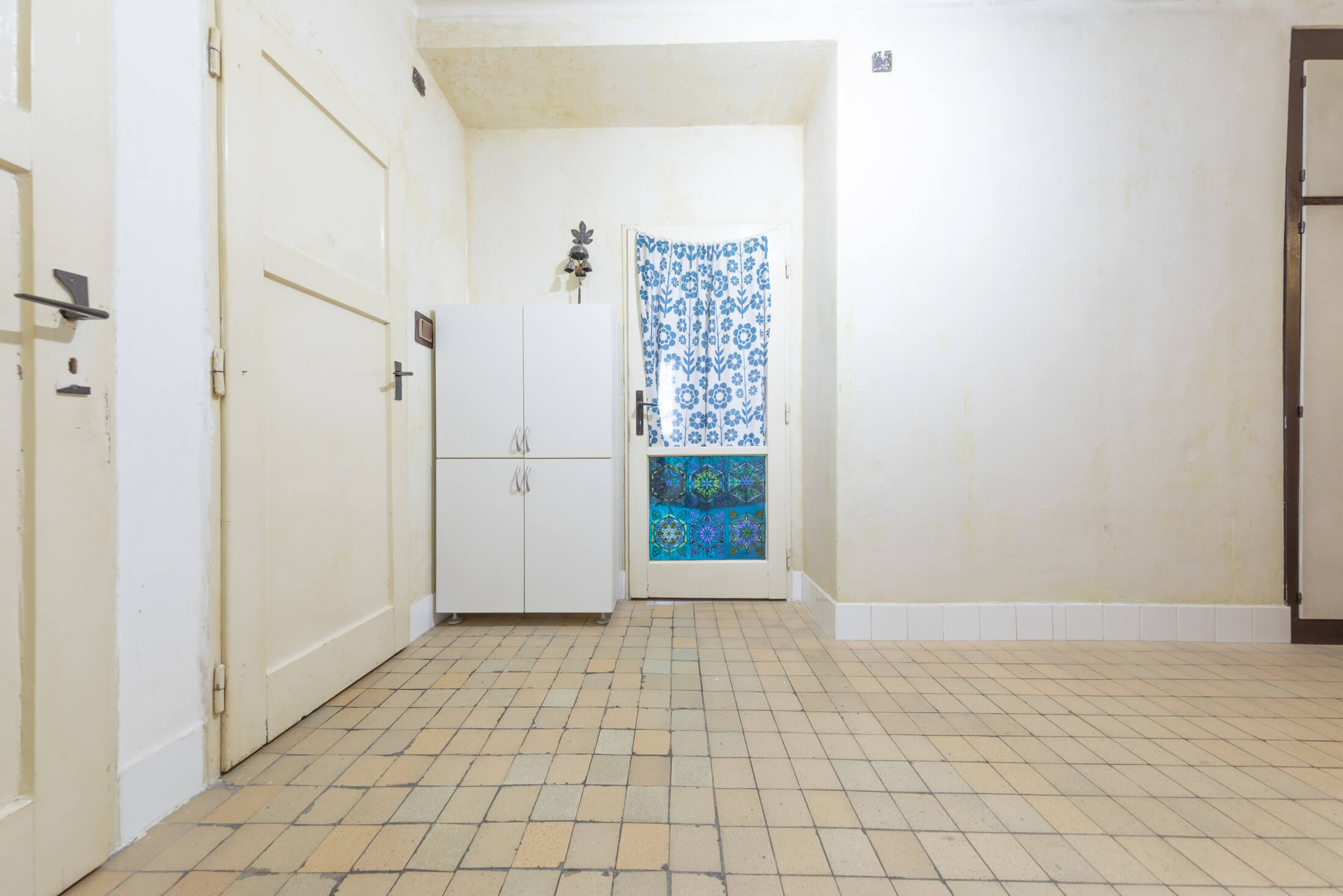 Exkluzívne na predaj 4 izbový byt, pôvodny stav, 92m2, Zahradnícka 52 – Ružinov-19