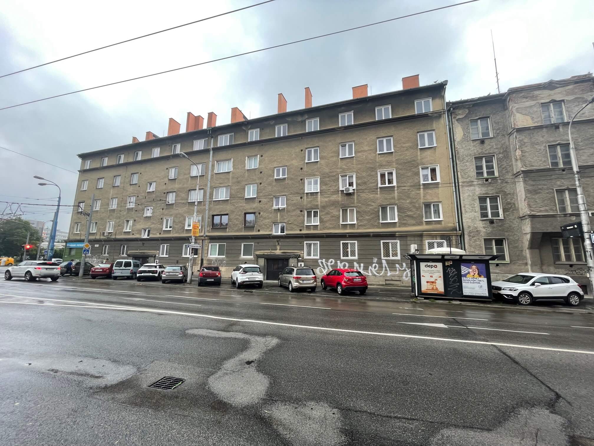 Exkluzívne na predaj 4 izbový byt, pôvodny stav, 92m2, Zahradnícka 52 – Ružinov-40