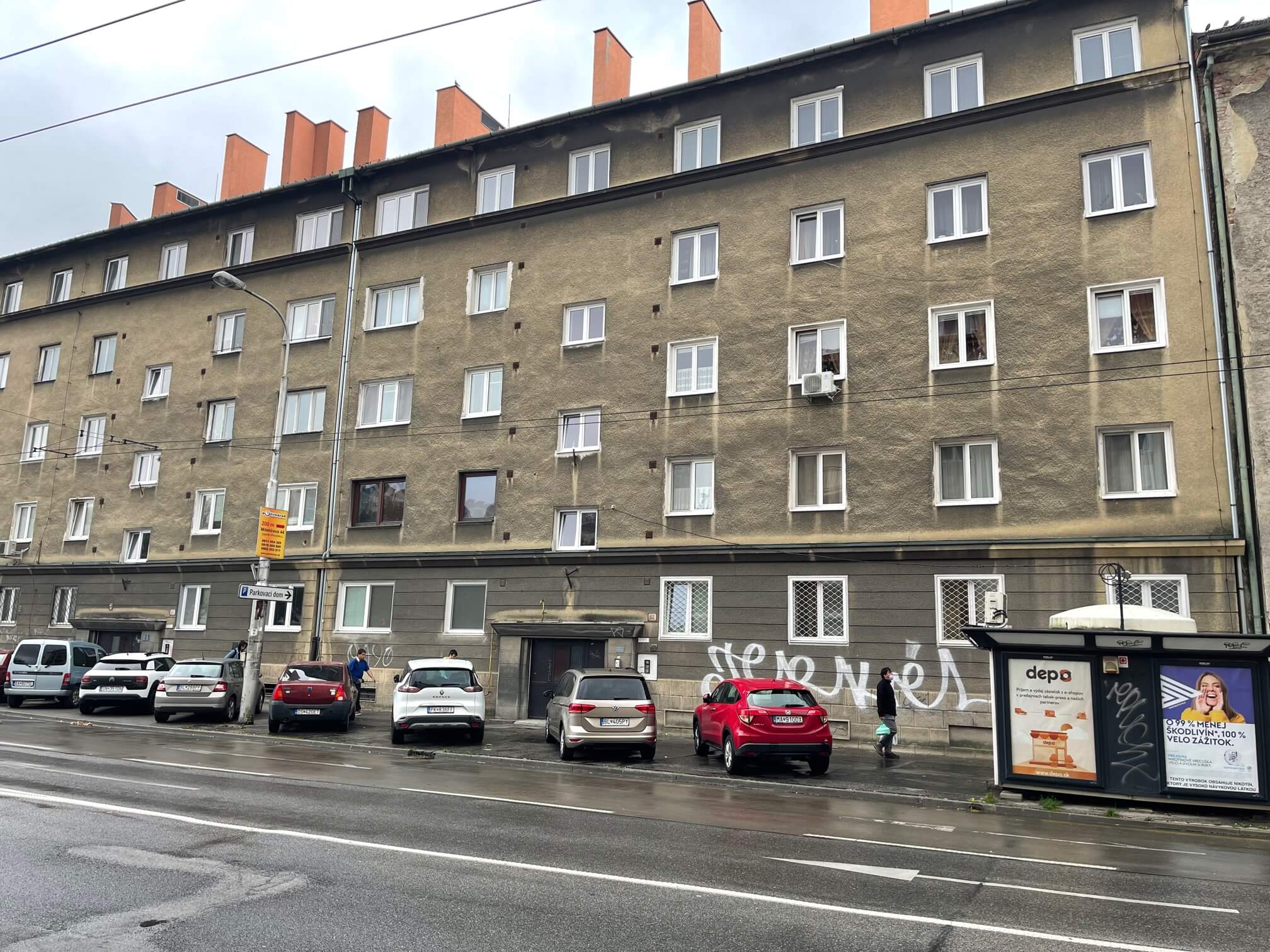 Predaný: Exkluzívne na predaj 4 izbový byt, pôvodny stav, 92m2, Zahradnícka 52 – Ružinov-37