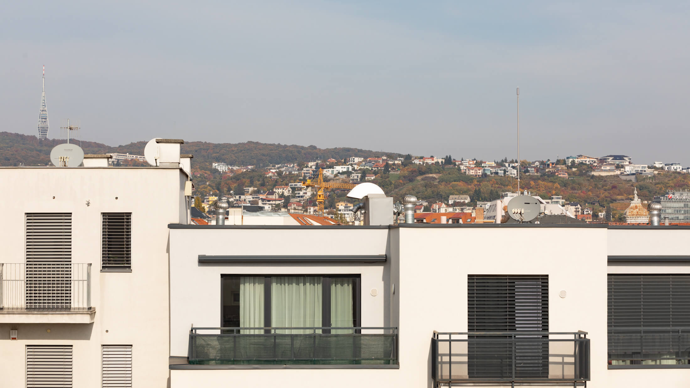 Exkluzívna novostavba na predaj, 3 izbový luxusný byt, Staré Mesto, Konventná, úžitková 146,18m2, najvyššie poschodie, výhľad na celú Bratislavu-66