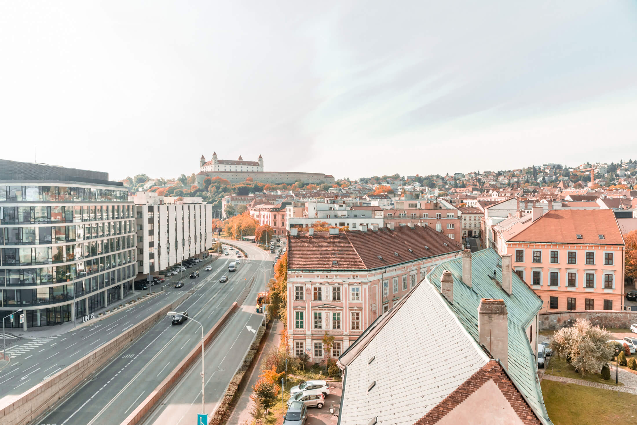 Exkluzívna novostavba na predaj, 3 izbový luxusný byt, Staré Mesto, Konventná, úžitková 146,18m2, najvyššie poschodie, výhľad na celú Bratislavu-60