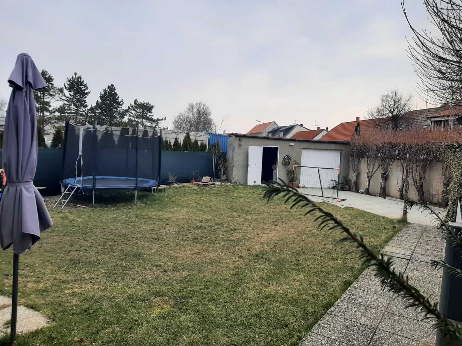 Predaj Rodinného domu v Zurndorfe, Rakúsko, len 22km od BA, 3 izbový, obytná 78m2, pozemok 385m2-2