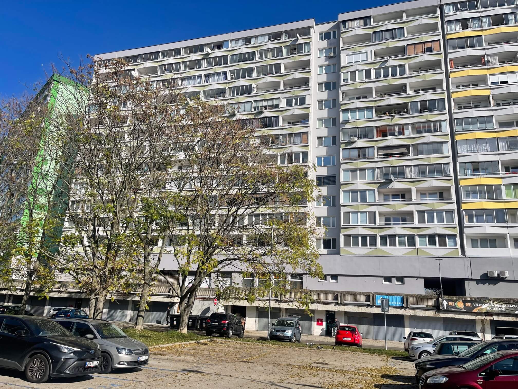 Na predaj 3 izbový byt, úžitková 68,50m2, Znievska 13, 9 nadzemné podlažie, v Petržalke oproti Draždiaku-30