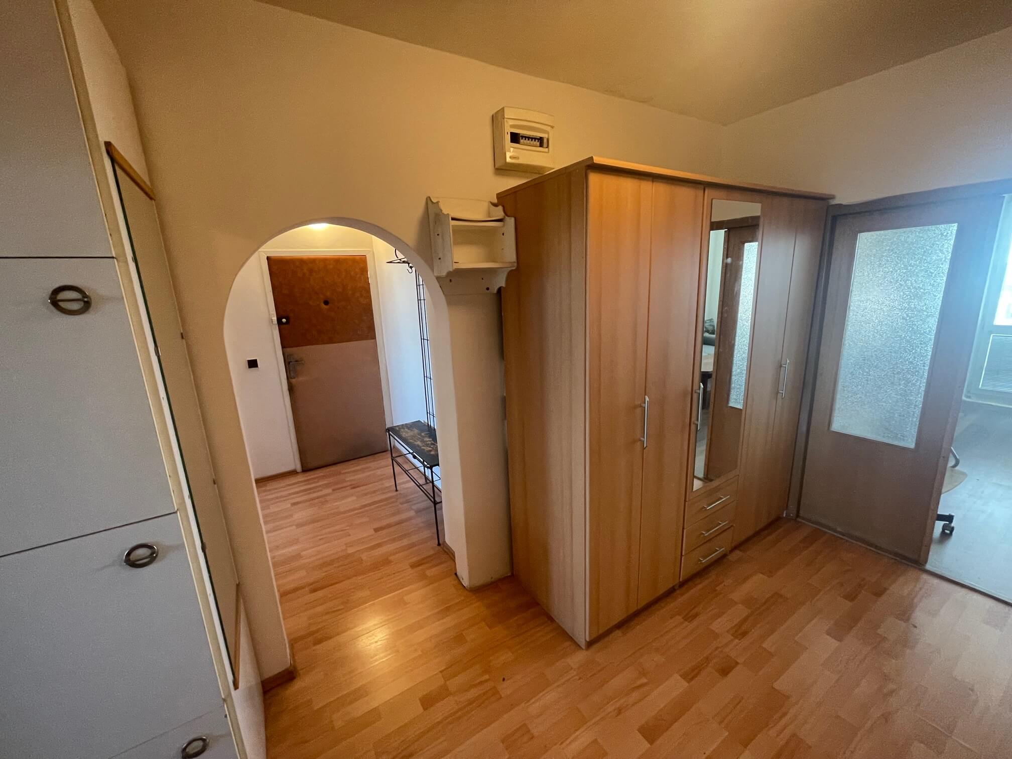 Na predaj 3 izbový byt, úžitková 68,50m2, Znievska 13, 9 nadzemné podlažie, v Petržalke oproti Draždiaku-22